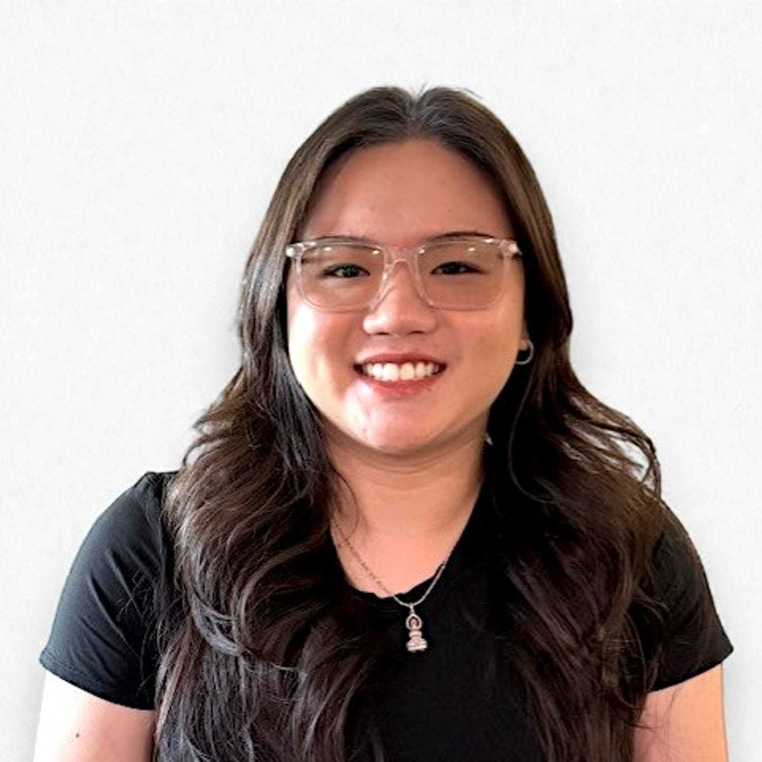 Portrait of Jessica T, a professional stylist at Design 1 Salon & Spa, showcasing their expertise and style.